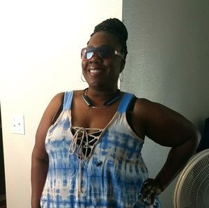 Meet your Posher, Aquanette